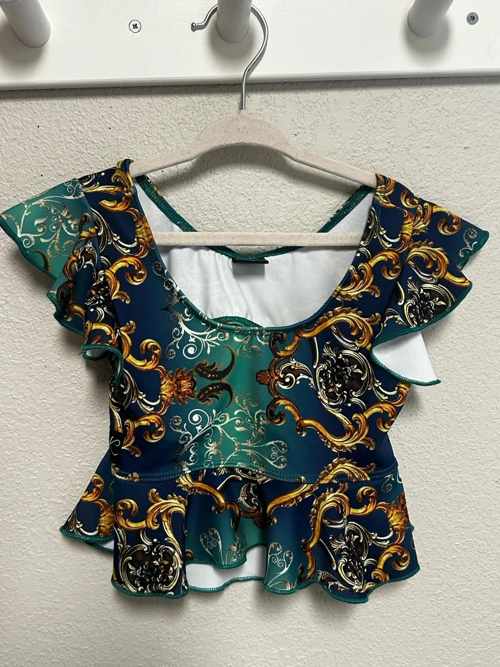 Kandi Kouture top - CL 7/8